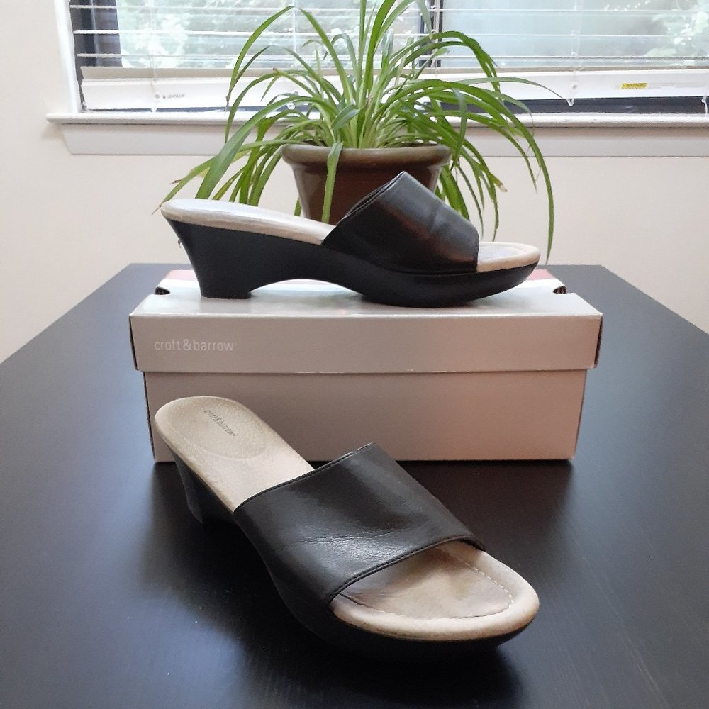 Black slip on Sandals